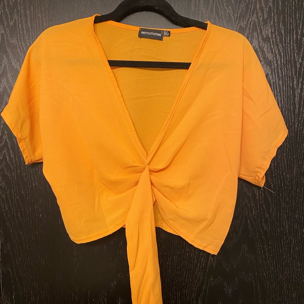 PrettyLittleThing Orange Tie-Front Top